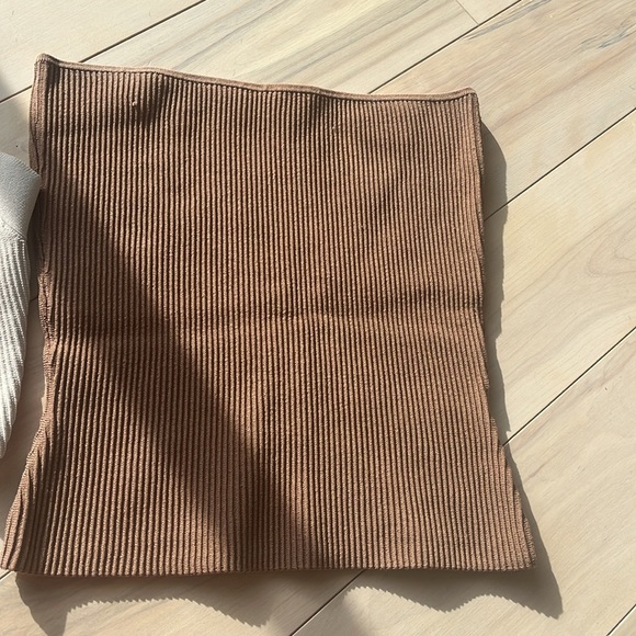 2 x Babaton sculpt tops (price for the lot) - Picture 5 of 5